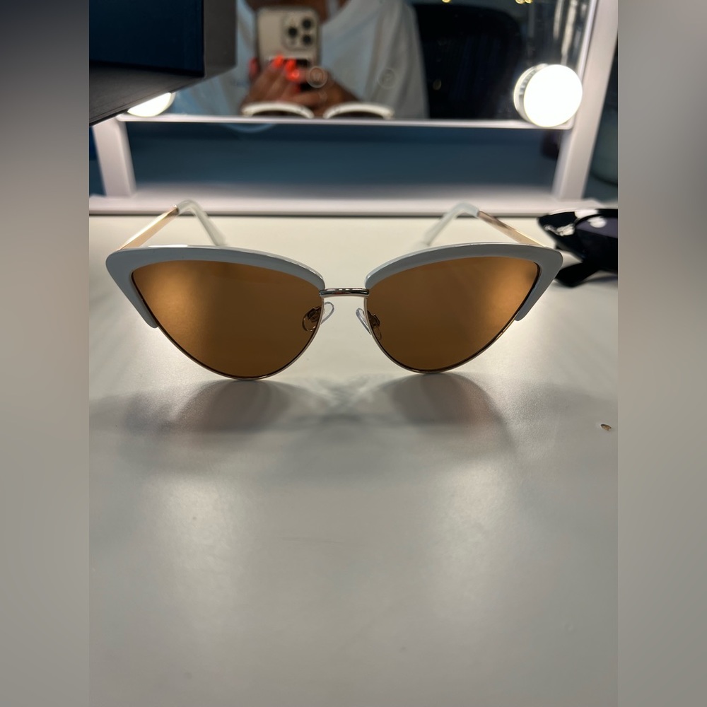 Sunglasses - Picture 2 of 3